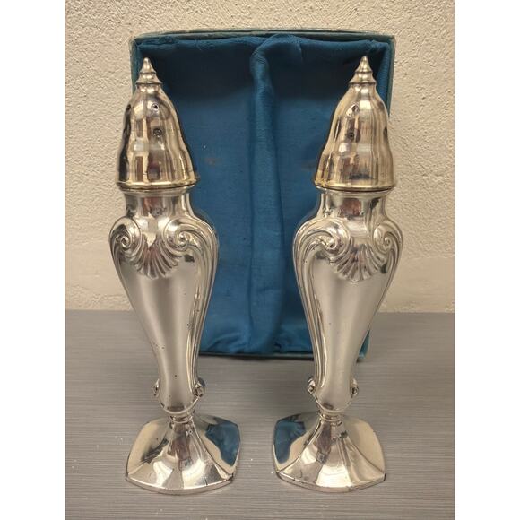 Vintage Silver Plated Salt and Pepper Shakers LA FRANCE REG Made in USA SPC 833 - Picture 6 of 10